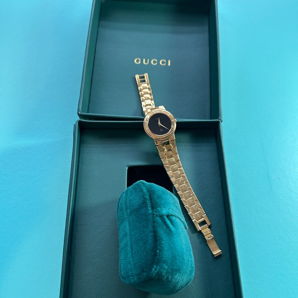 Gucci Gold Timepiece 3300.2.L Gold Plated - Picture 11 of 11